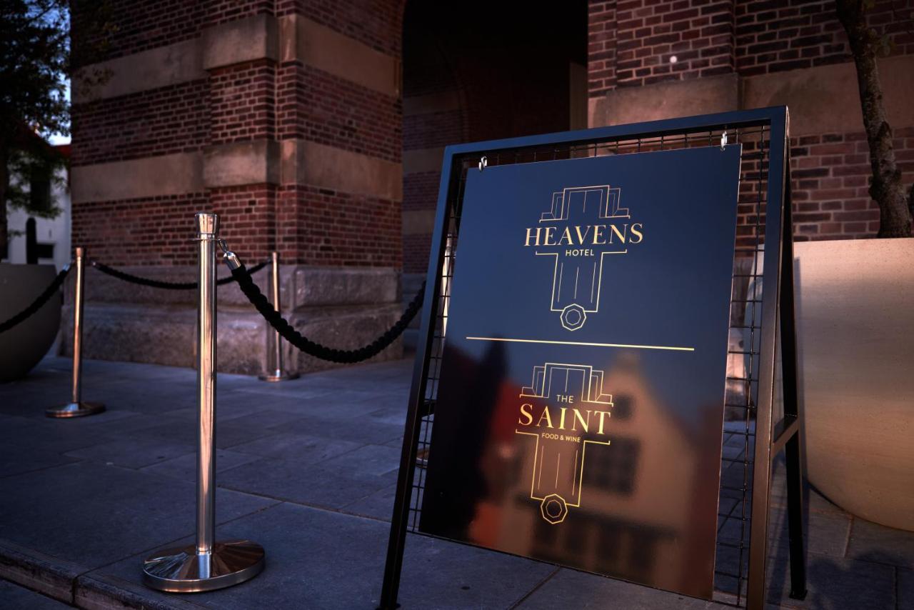 Hotel Heavens